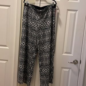 Women’s printed palazzo pants